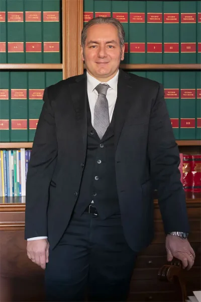 https://www.valueconsultingsrl.com/wp-content/uploads/2023/02/Rosario-Vecchione-e1675853840380.webp